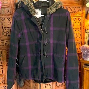 DC shoes women's winter jacket purple xl fur hood
